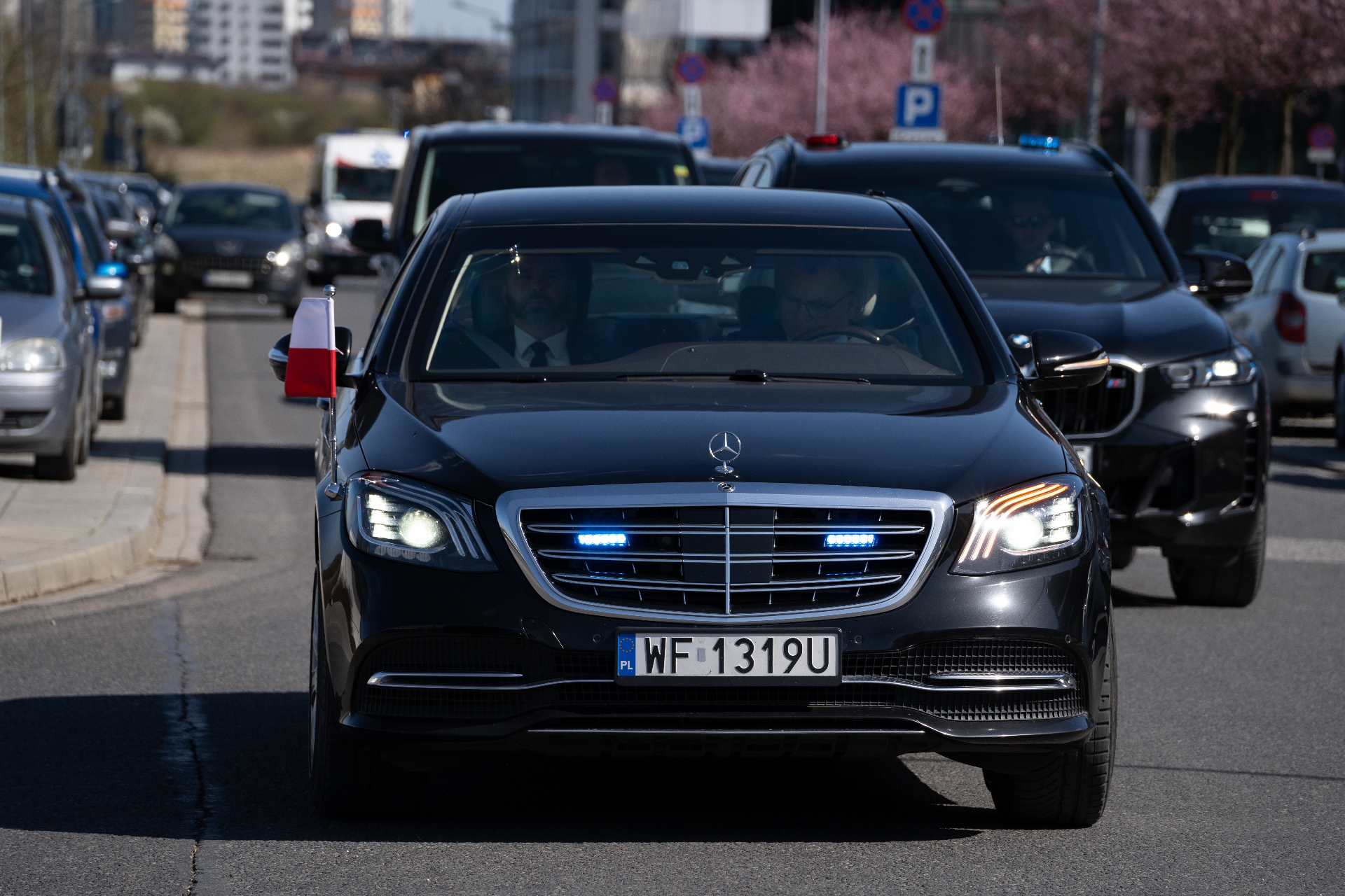 Motorcade route planning for protective details